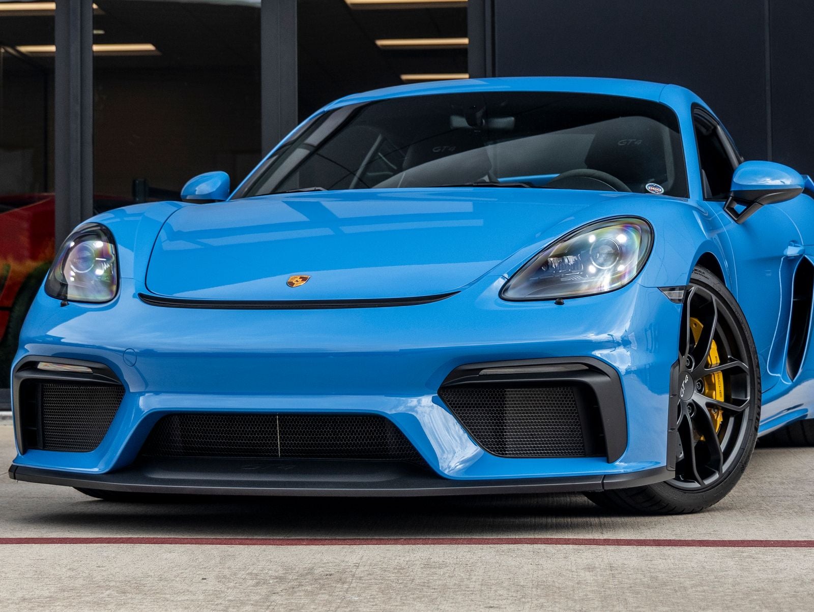 2023 Porsche 718 Cayman GT4