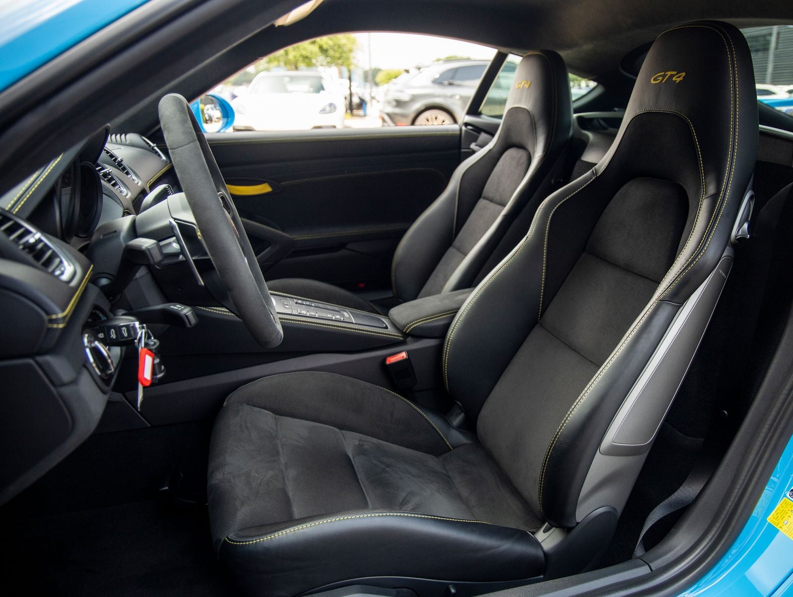 2021 Porsche 718 Cayman GT4