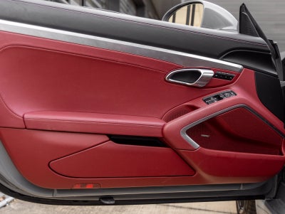 2025 Porsche 718 718 Cayman GTS 4.0
