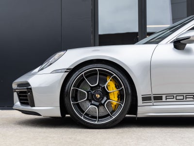 2025 Porsche 911 Turbo S