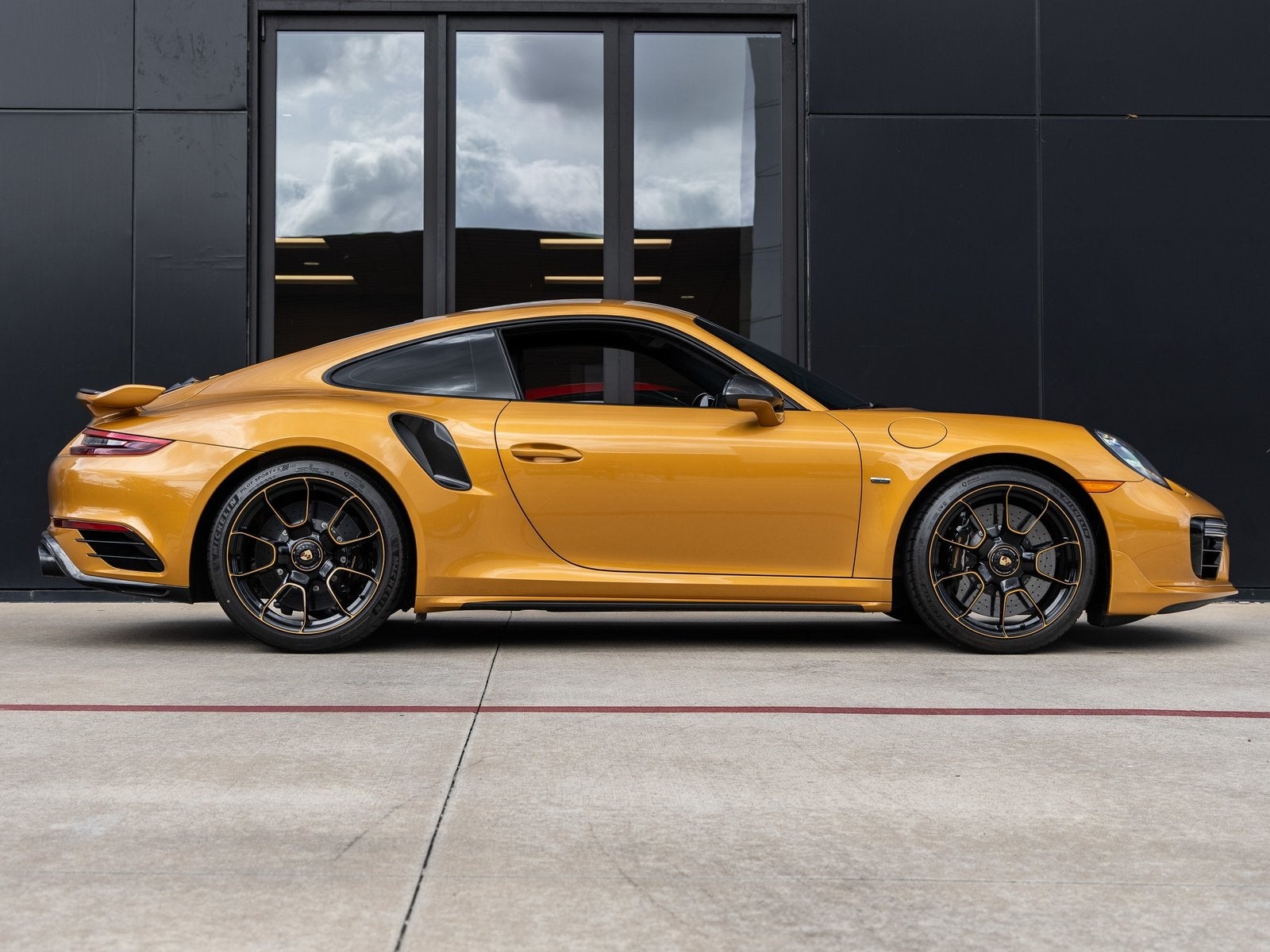2018 Porsche 911 911 Turbo S Exclusive Series