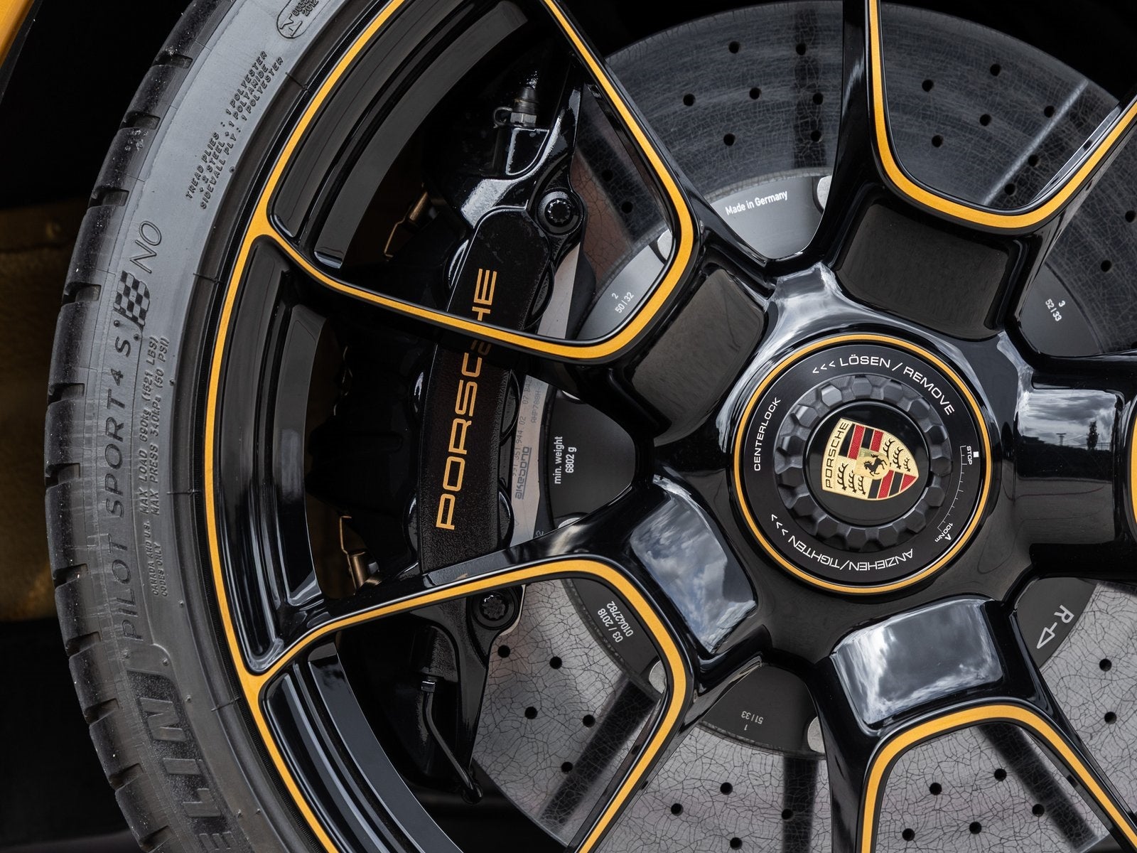 2018 Porsche 911 911 Turbo S Exclusive Series