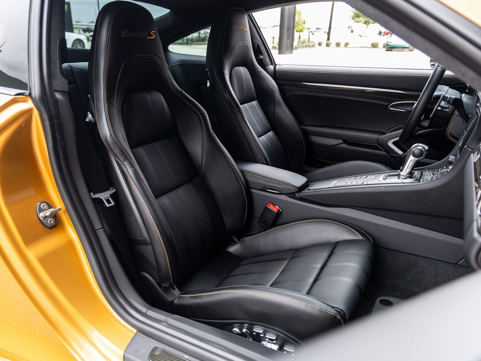 2018 Porsche 911 911 Turbo S Exclusive Series