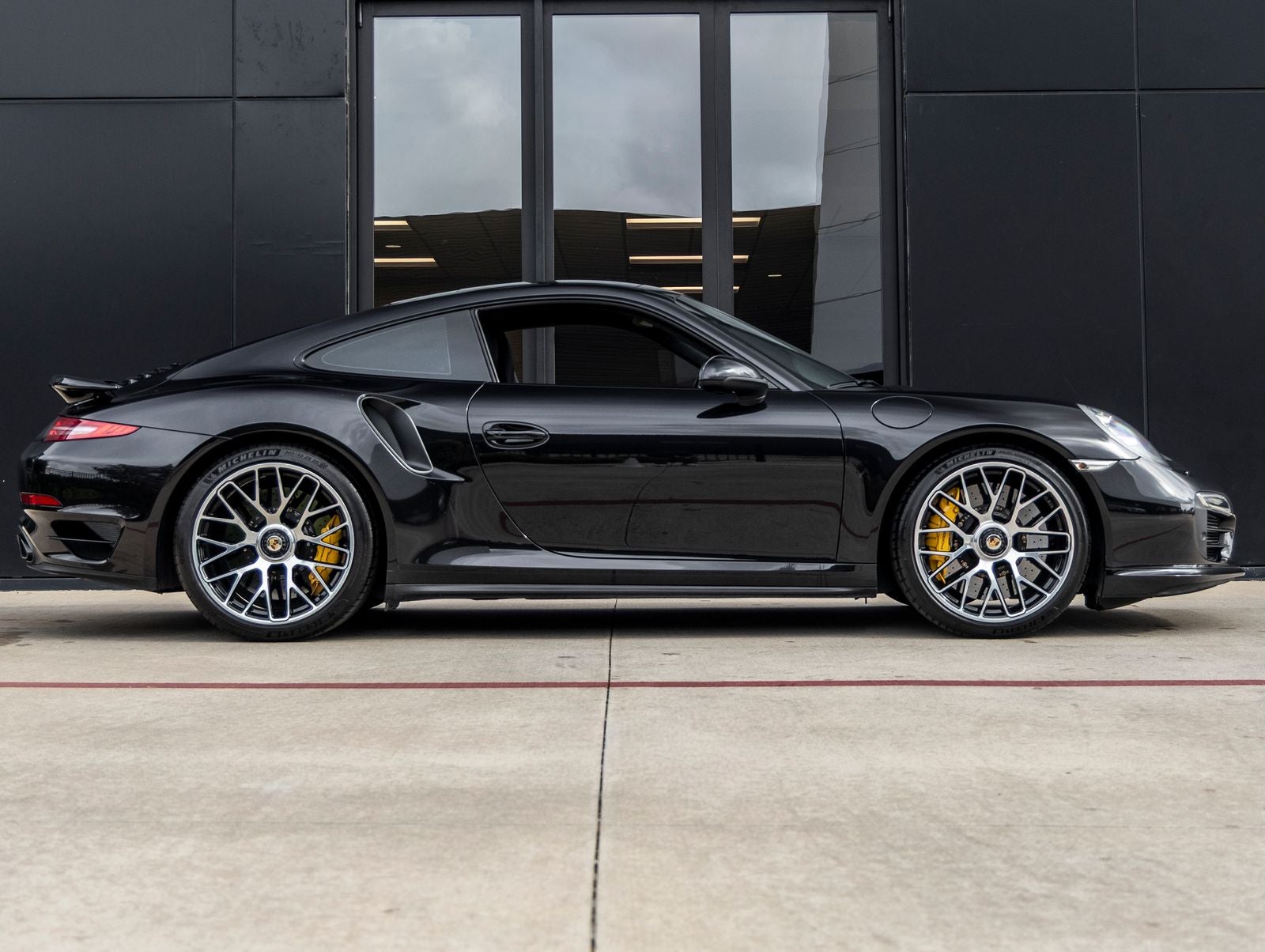 2014 Porsche 911 911 Turbo S Coupe