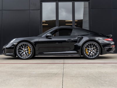 2014 Porsche 911 911 Turbo S Coupe