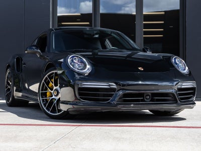 2018 Porsche 911 Turbo S