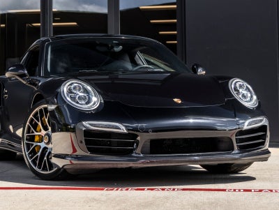 2015 Porsche 911 911 Turbo S Coupe