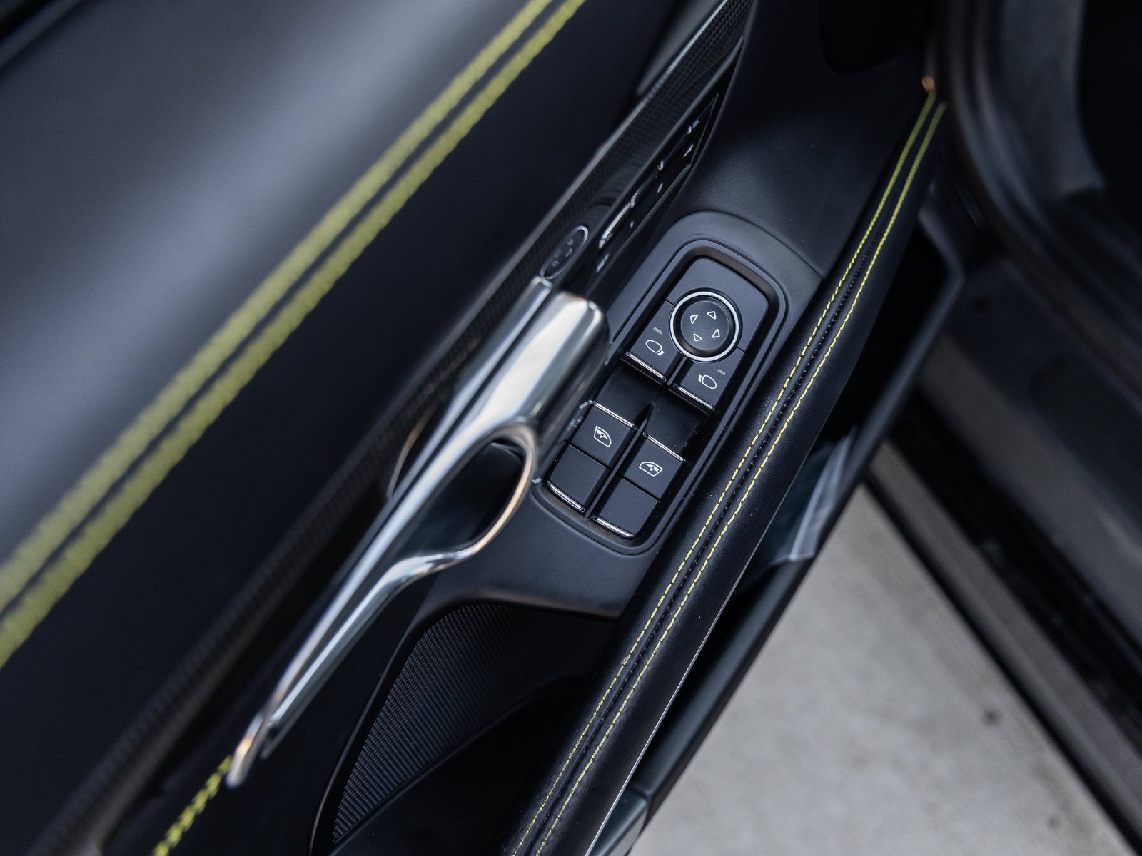 2017 Porsche 911 911 Turbo S
