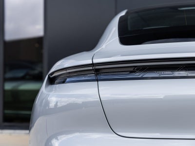 2025 Porsche Taycan Taycan GTS