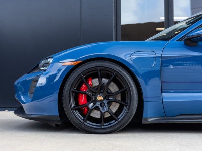 2023 Porsche Taycan GTS