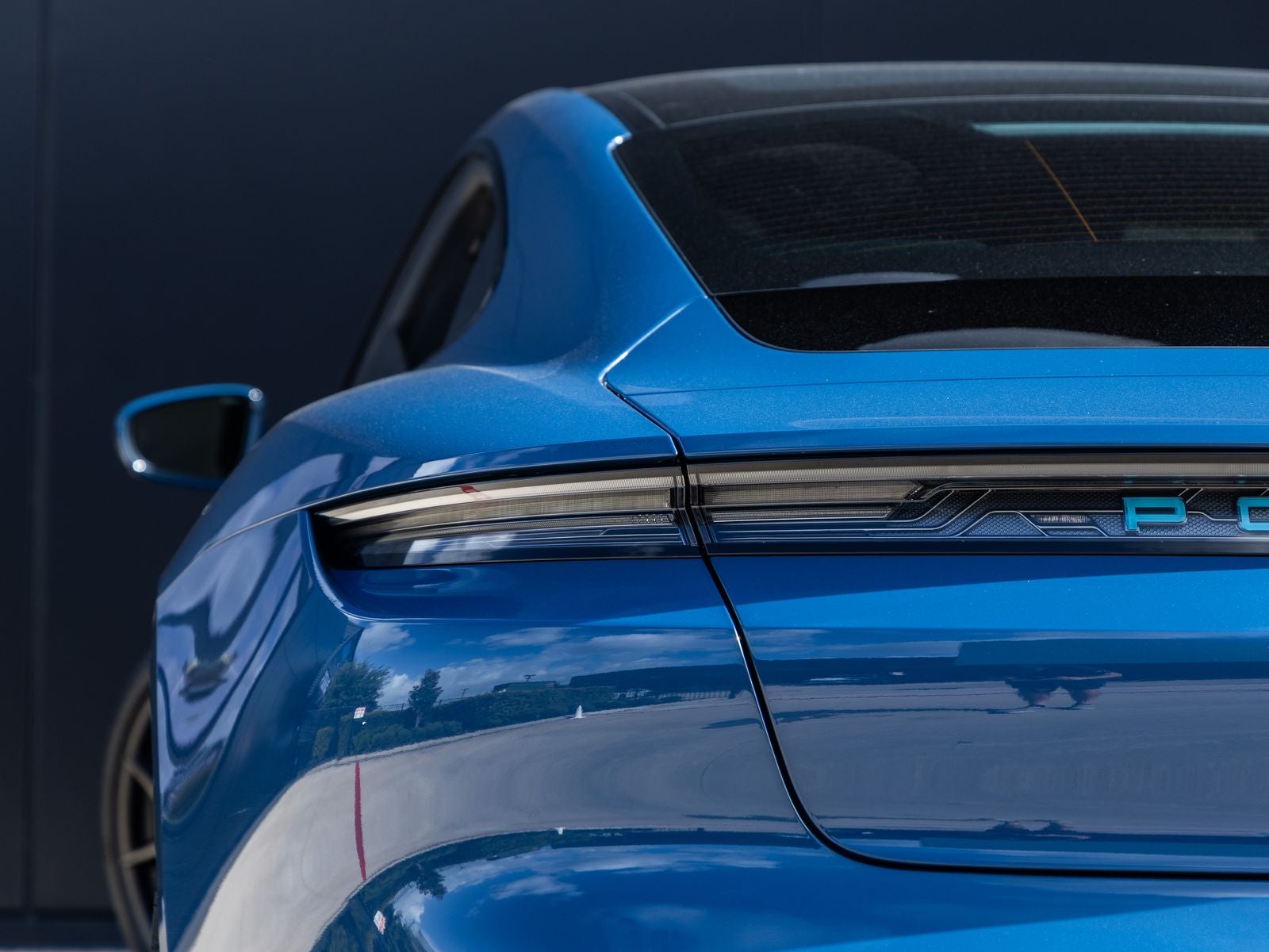 2023 Porsche Taycan GTS