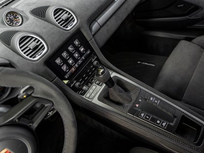 2024 Porsche 718 Cayman GT4 RS