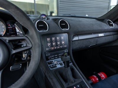 2023 Porsche 718 Cayman GT4 RS