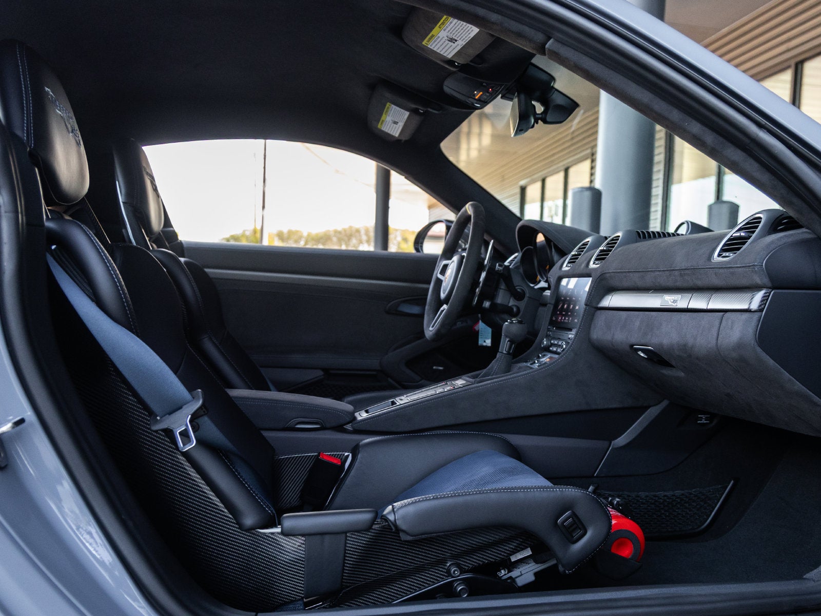 2023 Porsche 718 Cayman GT4 RS