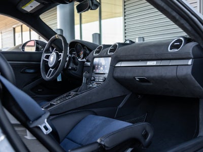 2023 Porsche 718 Cayman GT4 RS