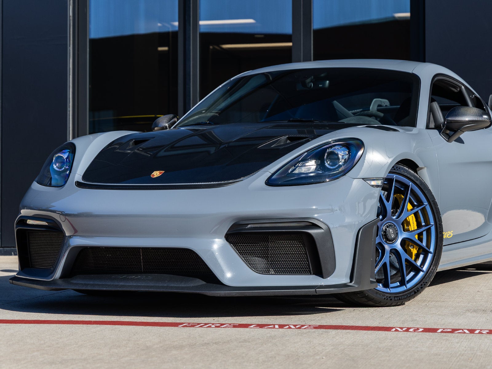 2023 Porsche 718 Cayman GT4 RS