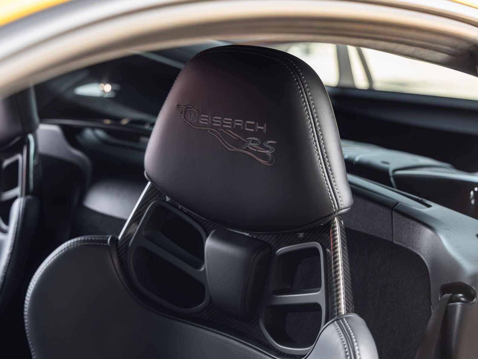 2025 Porsche 718 718 Cayman GT4 RS