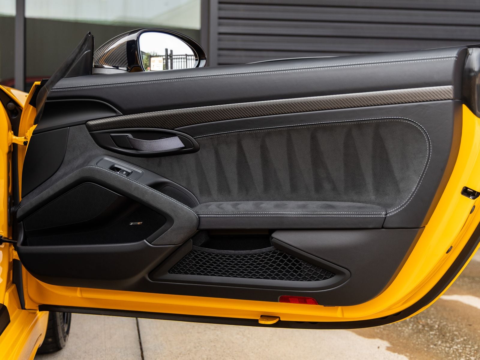 2025 Porsche 718 718 Cayman GT4 RS