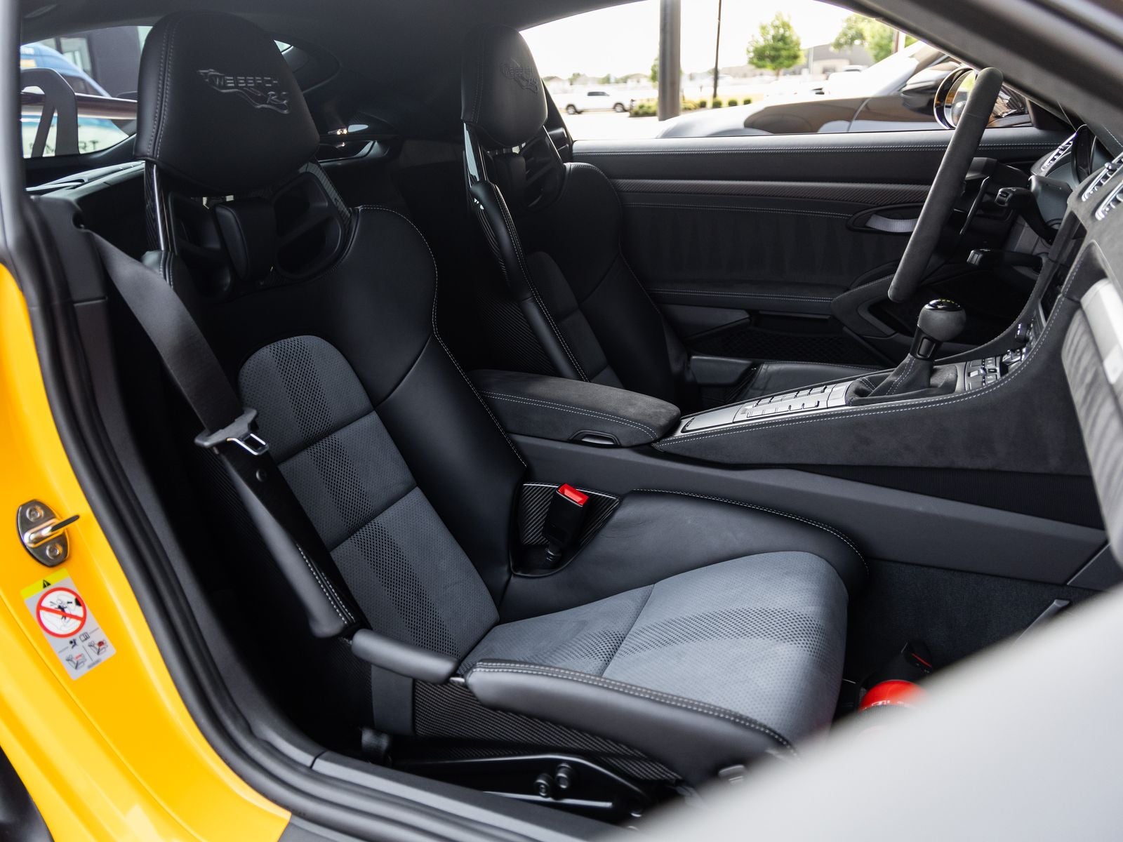 2025 Porsche 718 718 Cayman GT4 RS