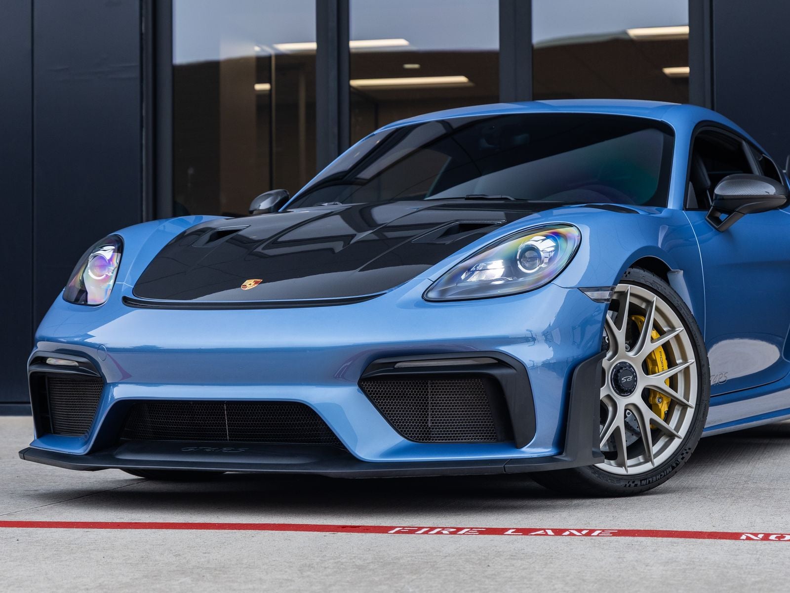2023 Porsche 718 Cayman GT4 RS