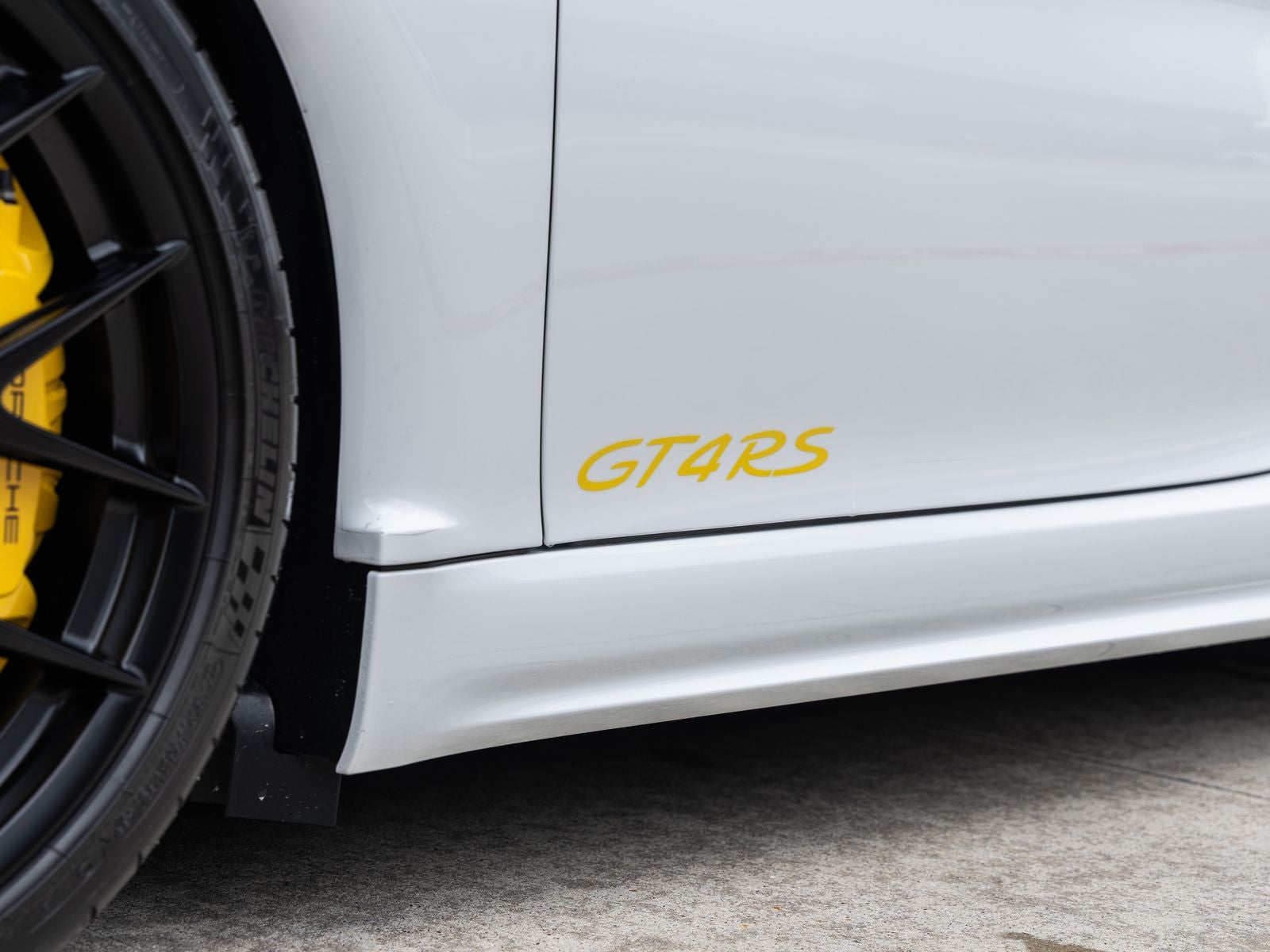 2025 Porsche 718 Cayman GT4 RS