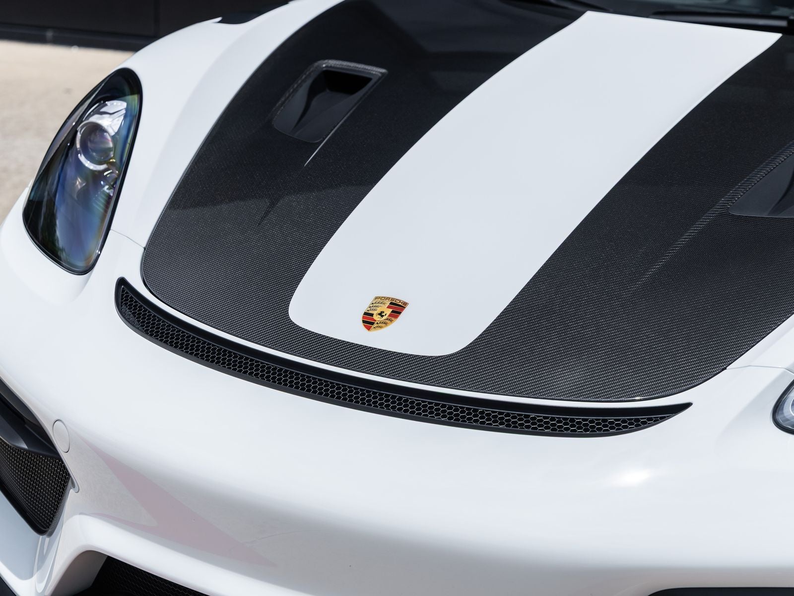 2025 Porsche 718 Cayman GT4 RS