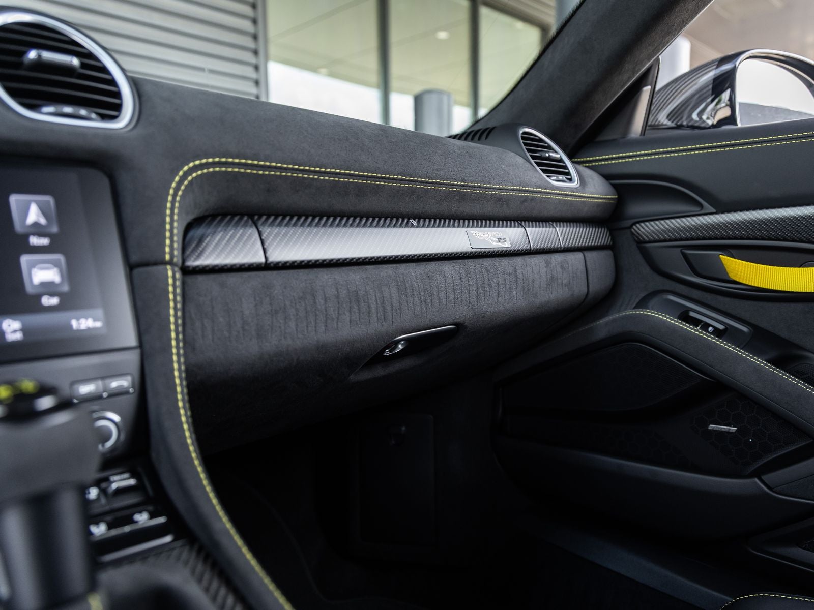 2025 Porsche 718 Cayman GT4 RS