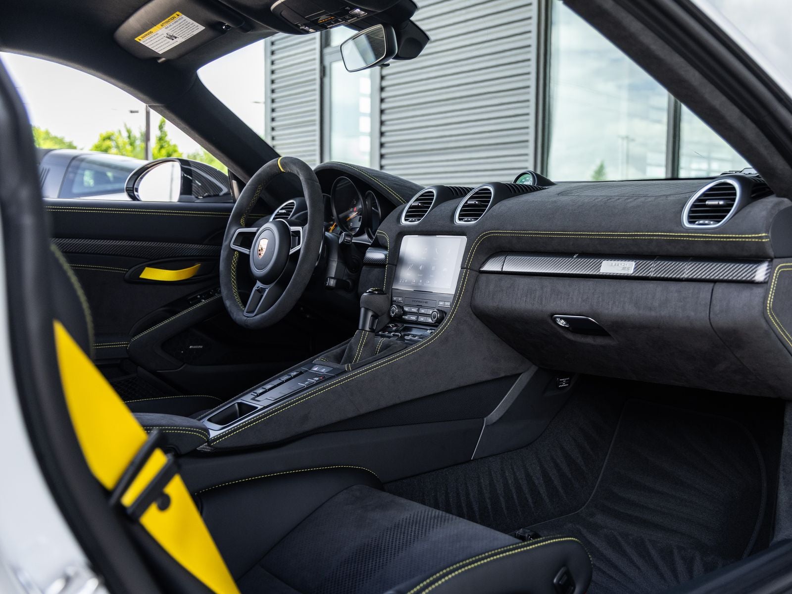 2025 Porsche 718 Cayman GT4 RS