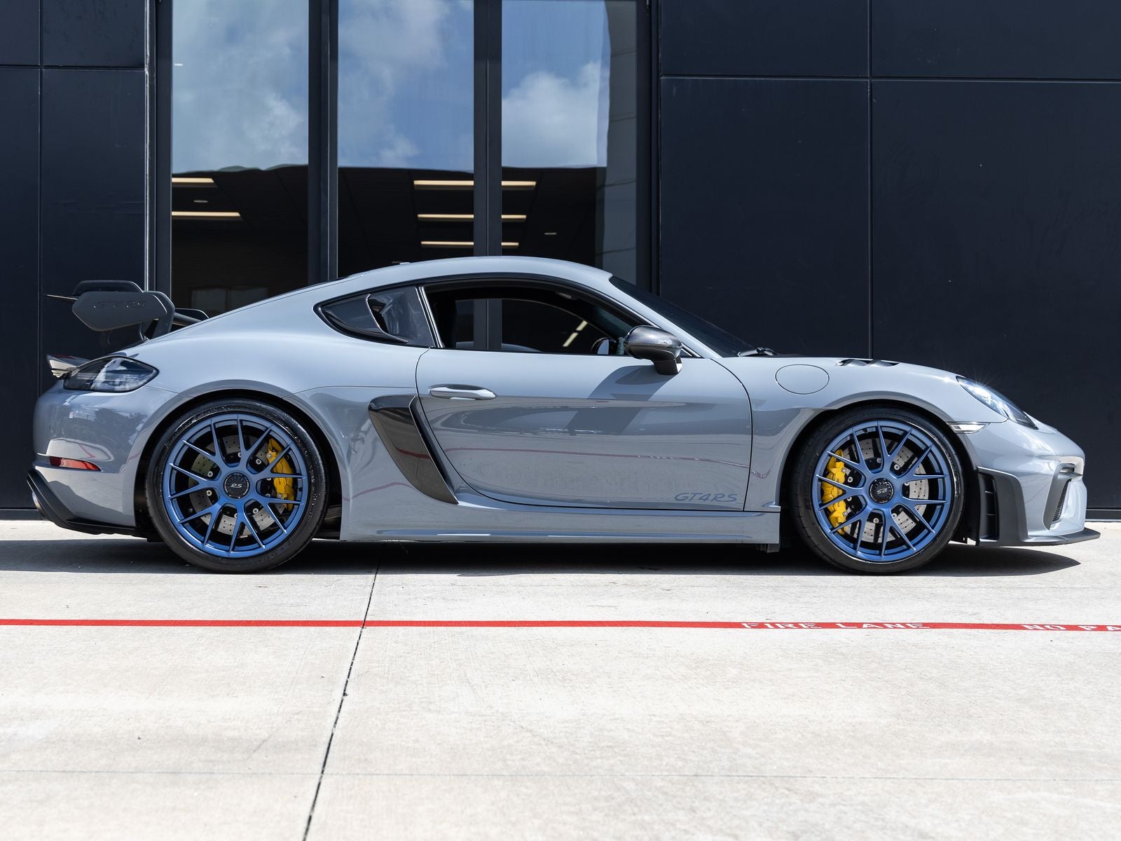 2023 Porsche 718 718 Cayman GT4 RS (MY23)