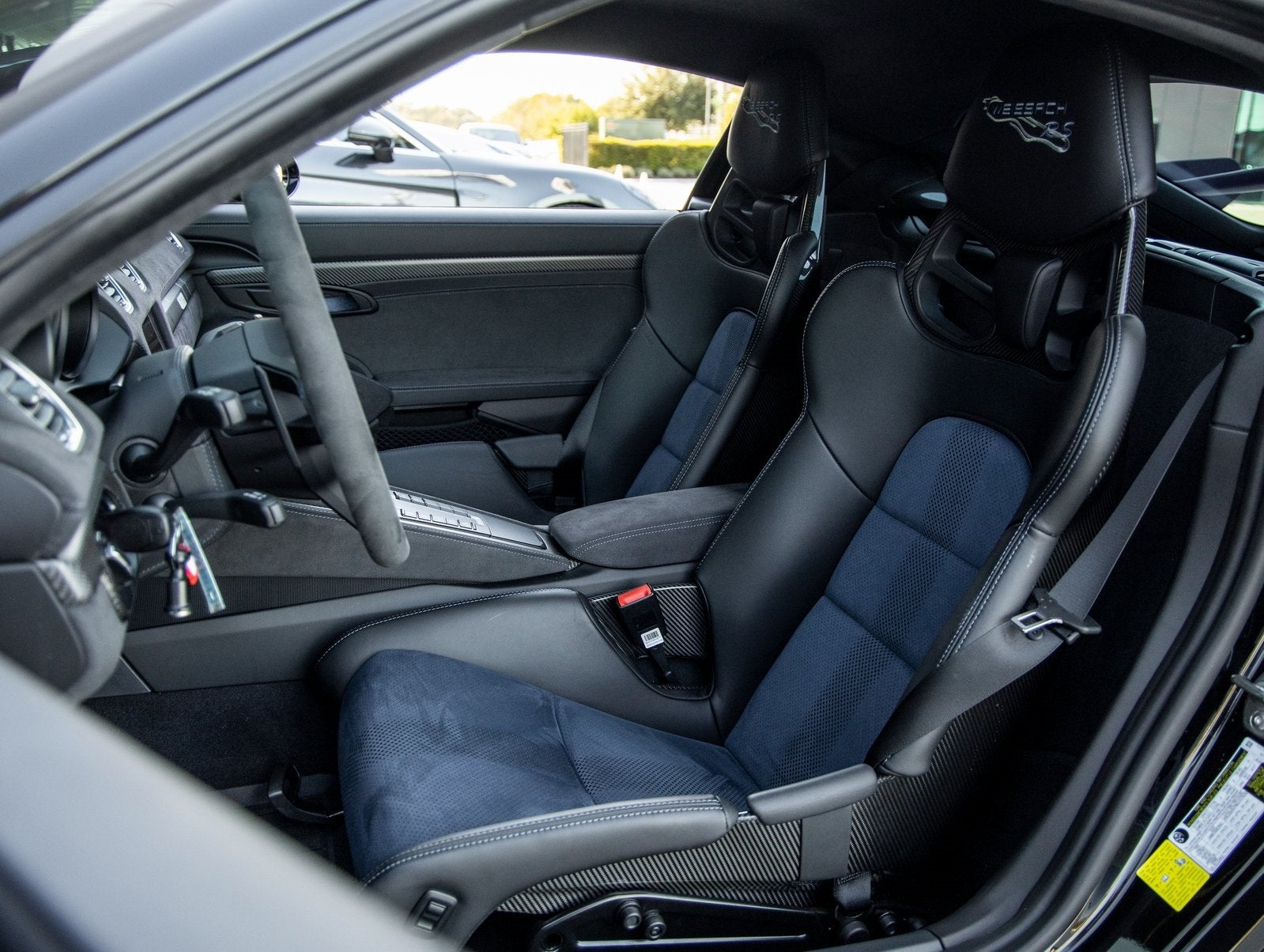 2025 Porsche 718 Cayman 718 Cayman GT4 RS