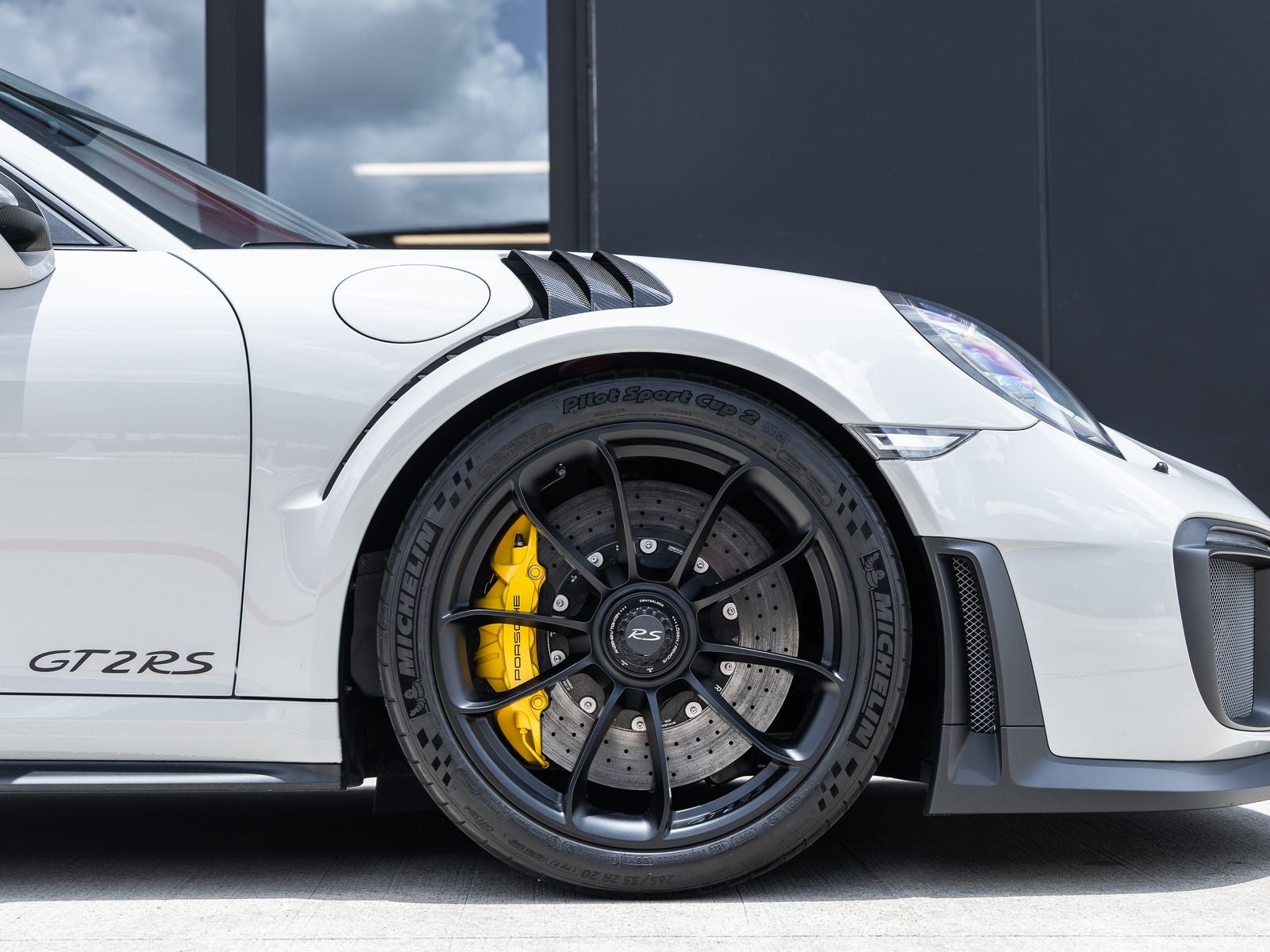 2019 Porsche 911 911 GT2 RS