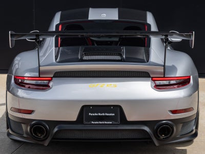 2018 Porsche 911 911 GT2 RS