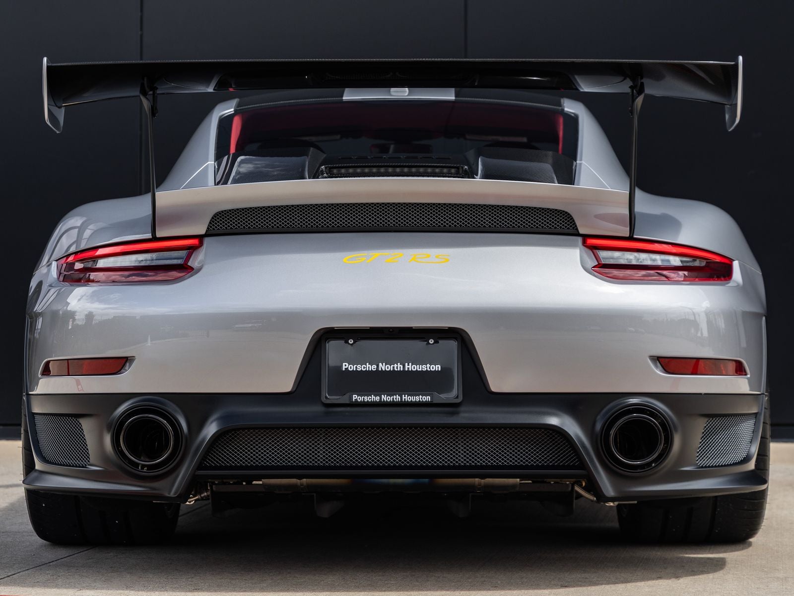 2018 Porsche 911 911 GT2 RS