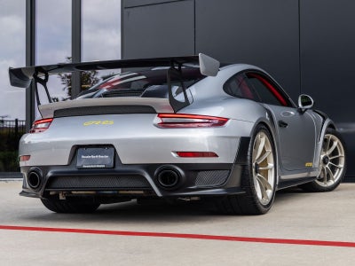 2018 Porsche 911 911 GT2 RS