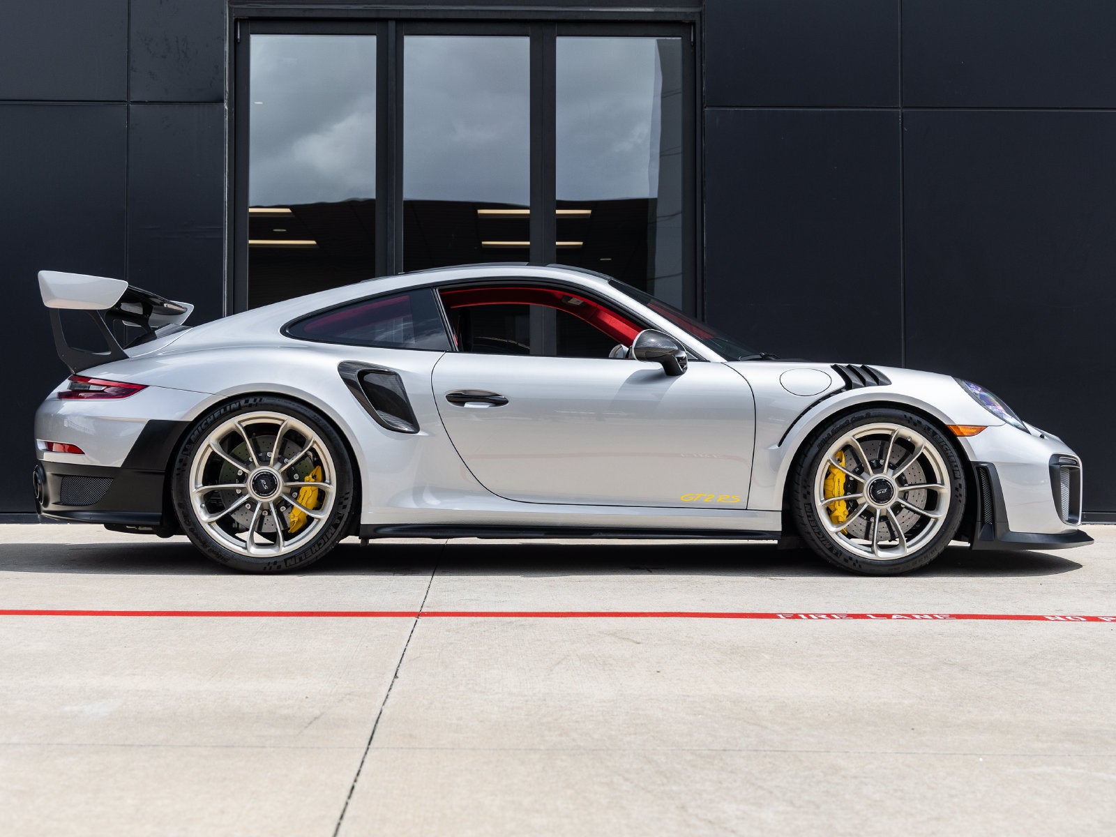 2018 Porsche 911 911 GT2 RS