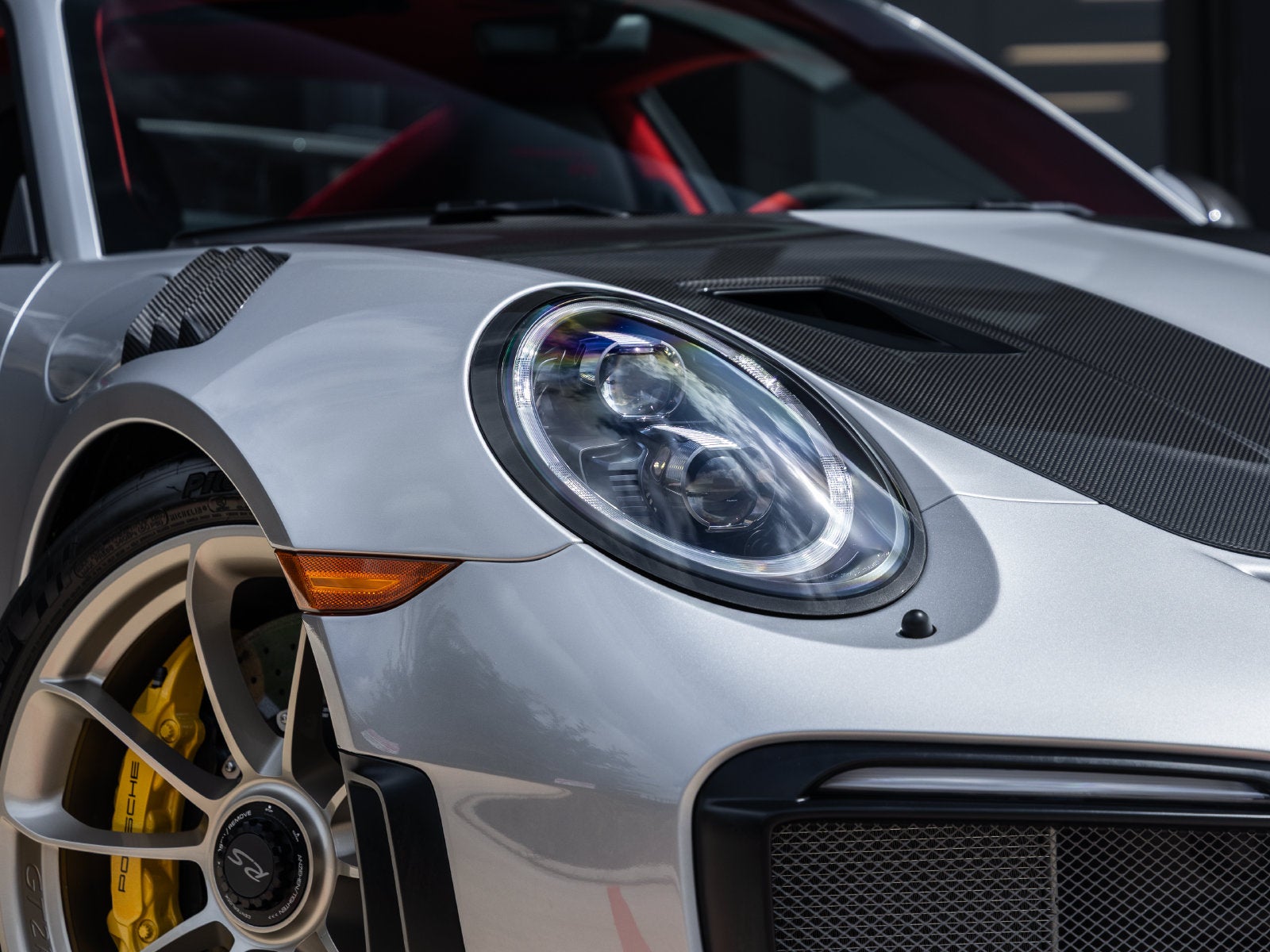 2018 Porsche 911 911 GT2 RS