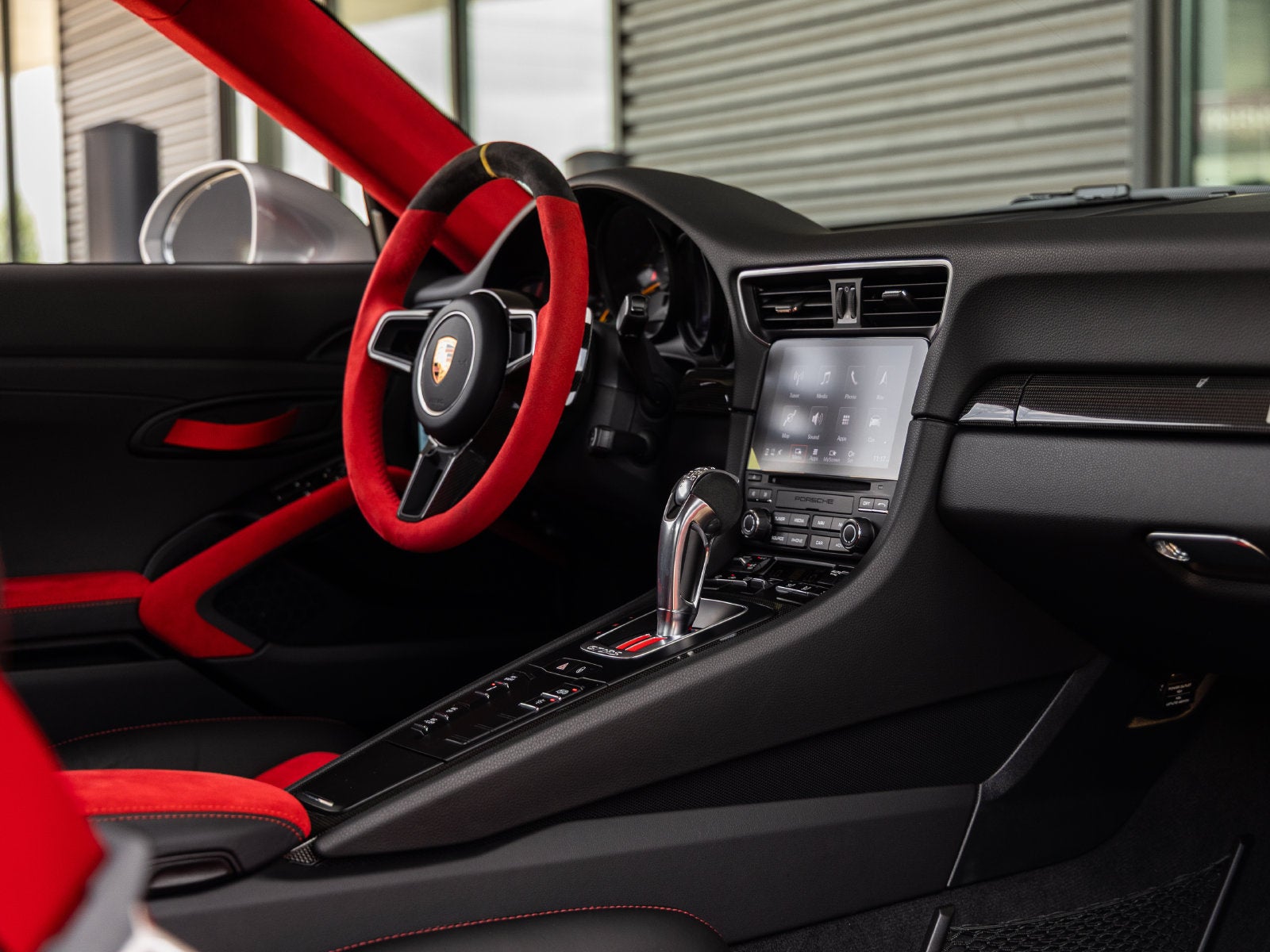 2018 Porsche 911 911 GT2 RS