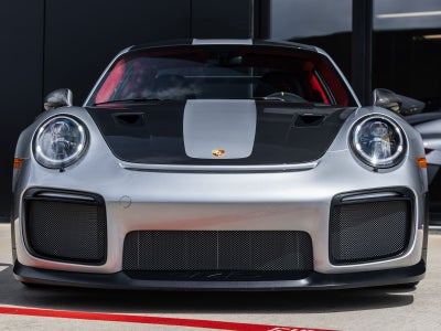 2018 Porsche 911 911 GT2 RS