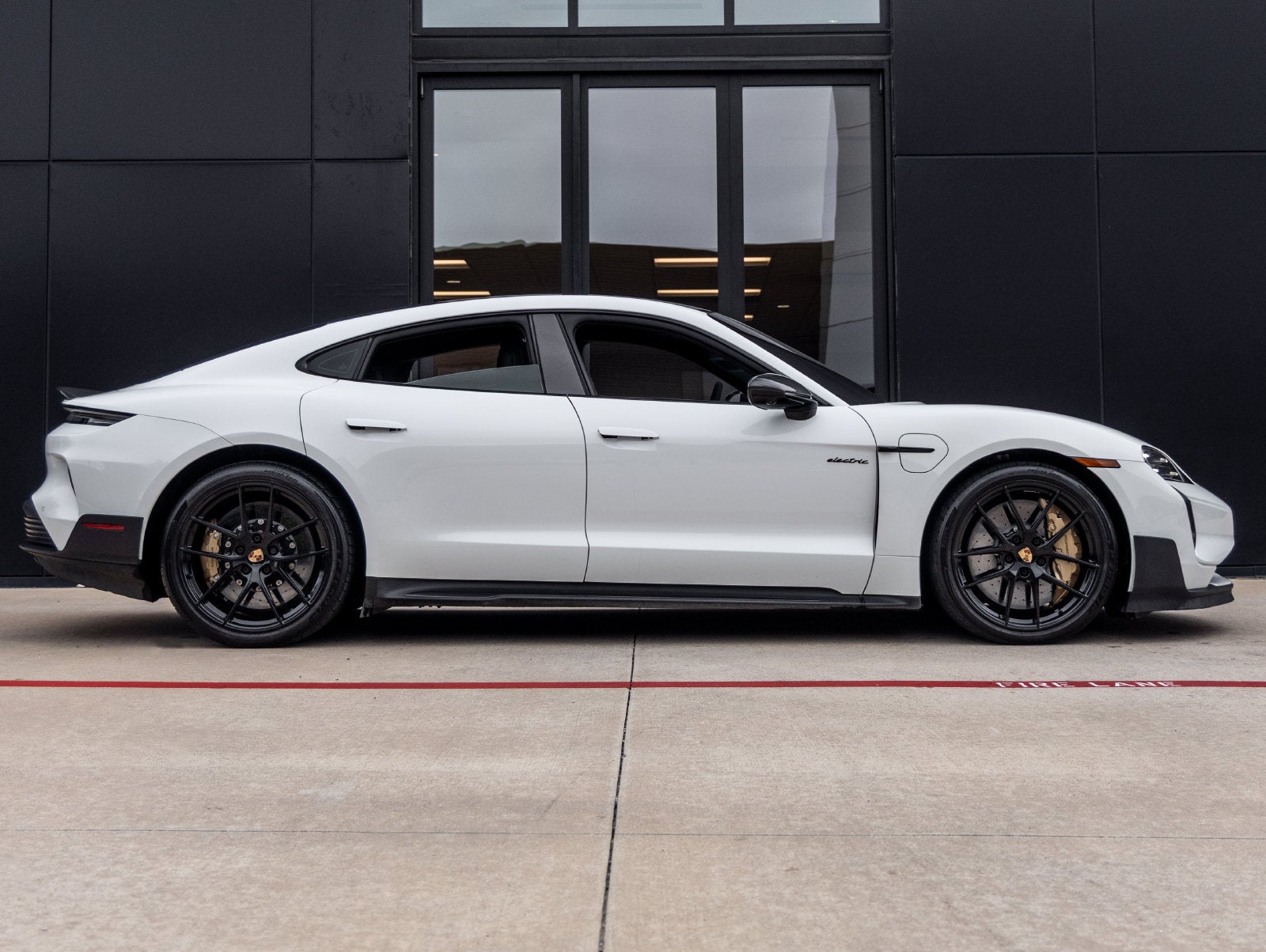 2025 Porsche Taycan Taycan Turbo GT