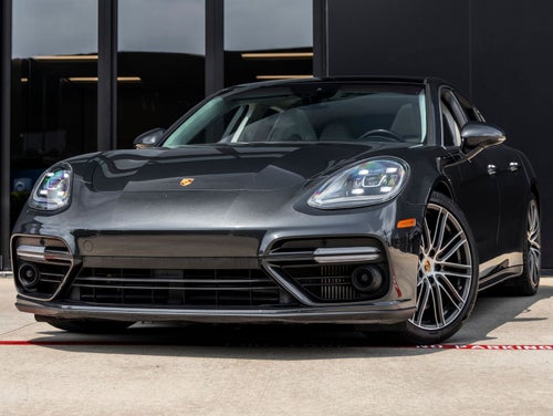 2017 Porsche Panamera Turbo