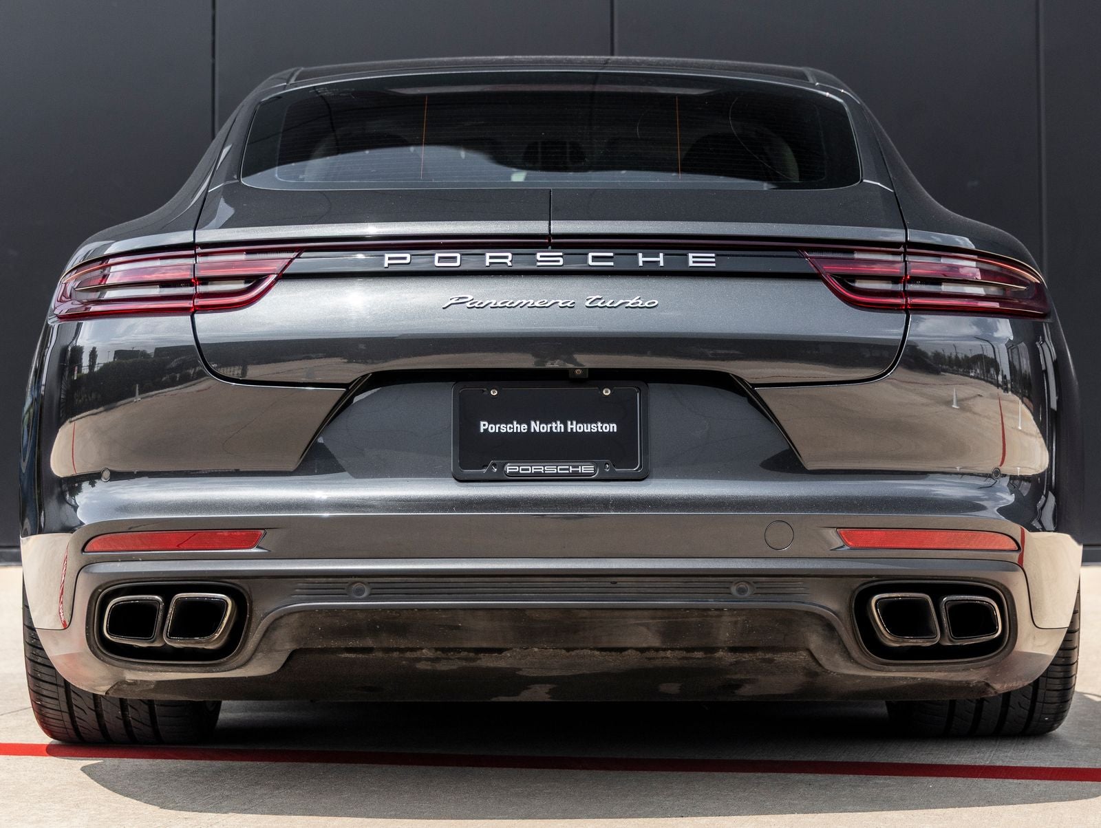 2017 Porsche Panamera Turbo