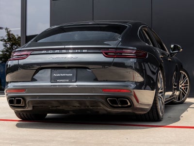 2017 Porsche Panamera Turbo