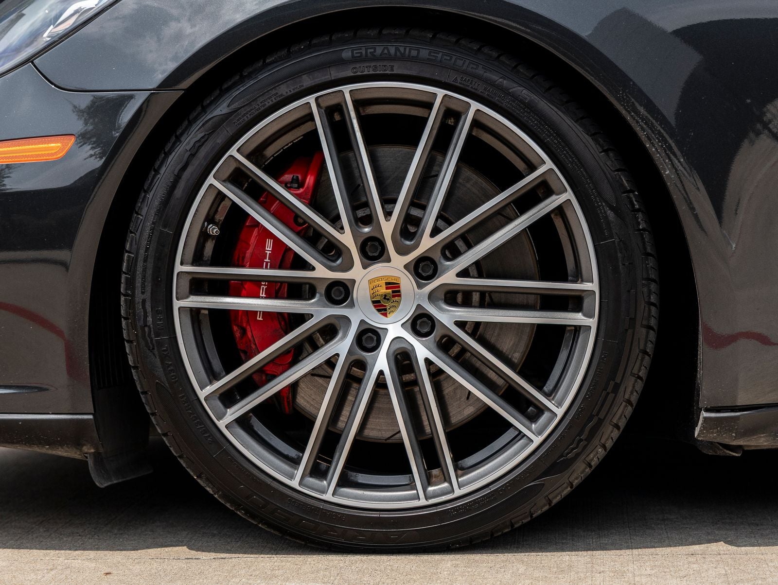 2017 Porsche Panamera Turbo