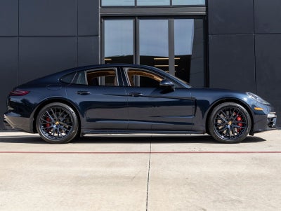 2018 Porsche Panamera Panamera Turbo