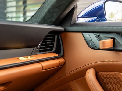 2024 Porsche 911 S/T