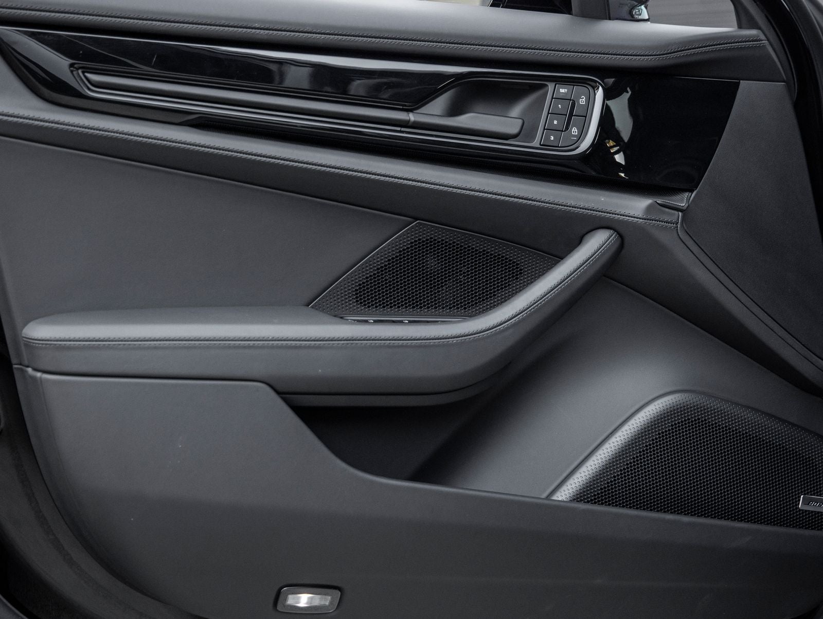 2025 Porsche Panamera E-Hybrid Panamera Turbo E-Hybrid