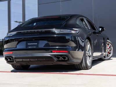 2023 Porsche Panamera GTS