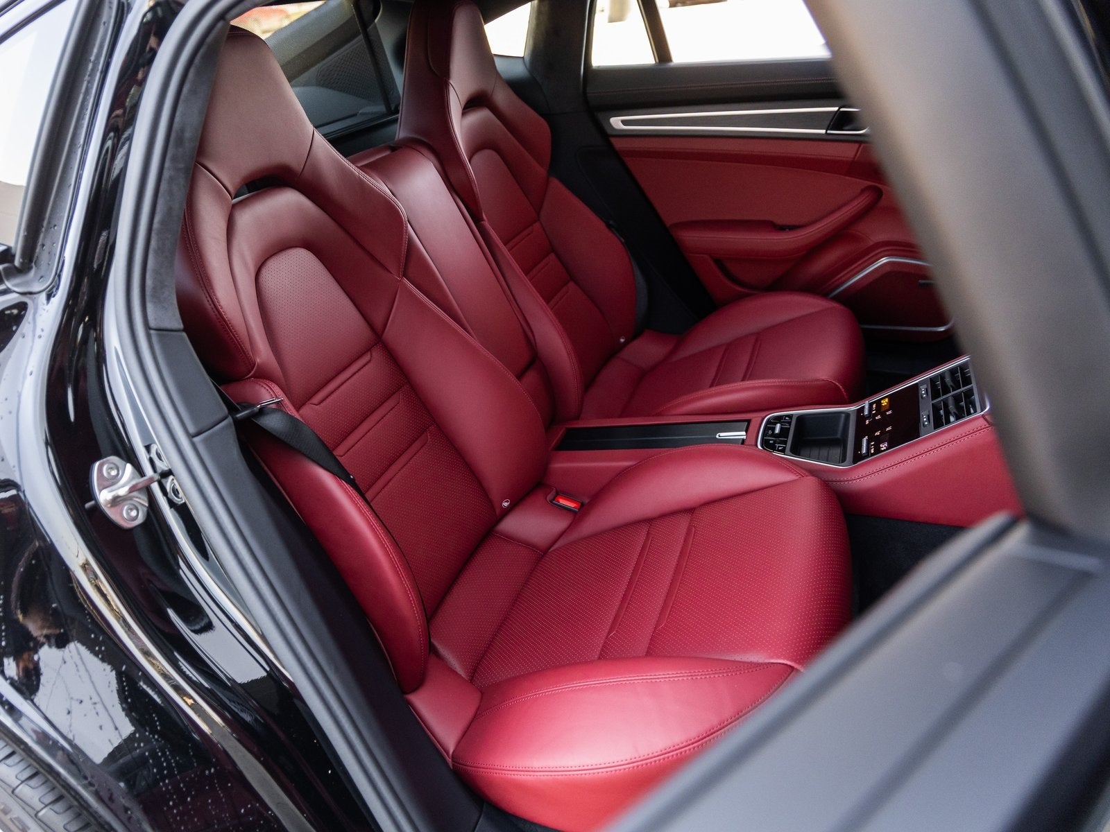 2023 Porsche Panamera GTS