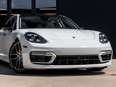2021 Porsche Panamera Panamera GTS (MY21)