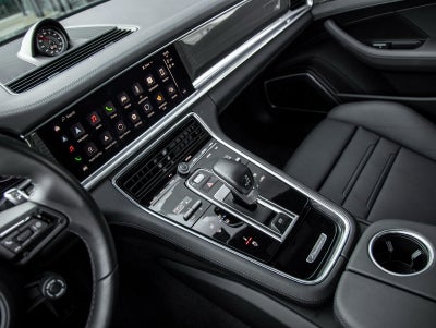 2023 Porsche Panamera Panamera GTS (MY23)